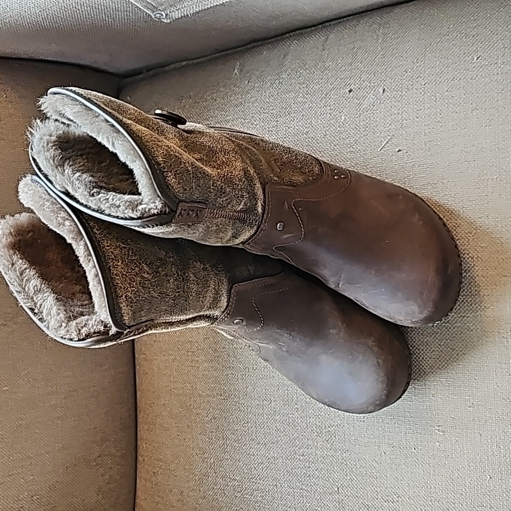 Dansko Harper Shearling Boots Womens 40 Brown Sheepskin Booties Wool Lined Shoes - Picture 2 of 6